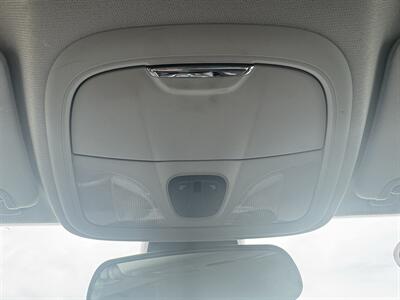 2019 Jeep Cherokee Altitude - Photo 13 - Schoolcraft, MI 49087