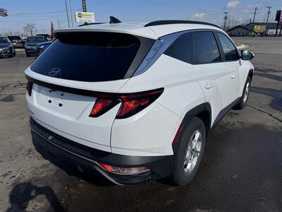 2024 Hyundai TUCSON SEL   - Photo 3 - Schoolcraft, MI 49087
