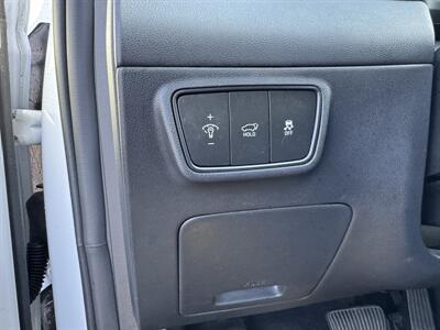 2024 Hyundai TUCSON SEL   - Photo 8 - Schoolcraft, MI 49087