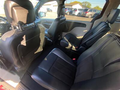 2020 Dodge Grand Caravan SXT   - Photo 18 - Schoolcraft, MI 49087