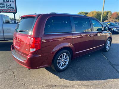 2020 Dodge Grand Caravan SXT   - Photo 6 - Schoolcraft, MI 49087