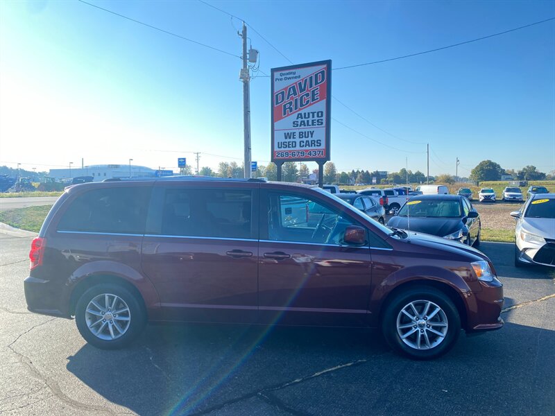 2020 Dodge Grand Caravan SXT   - Photo 1 - Schoolcraft, MI 49087