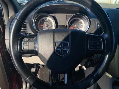 2020 Dodge Grand Caravan SXT   - Photo 26 - Schoolcraft, MI 49087