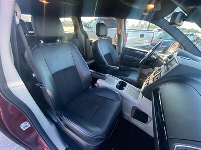 2020 Dodge Grand Caravan SXT   - Photo 10 - Schoolcraft, MI 49087