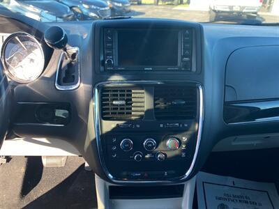 2020 Dodge Grand Caravan SXT   - Photo 30 - Schoolcraft, MI 49087