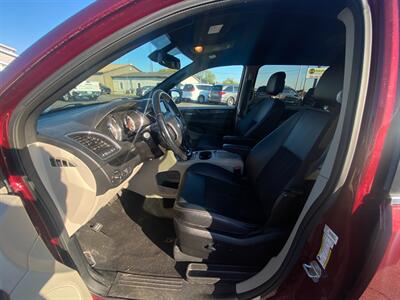 2020 Dodge Grand Caravan SXT   - Photo 23 - Schoolcraft, MI 49087