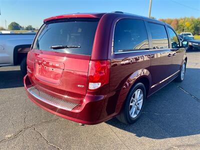 2020 Dodge Grand Caravan SXT   - Photo 5 - Schoolcraft, MI 49087