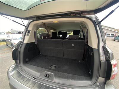 2020 Nissan Armada SV - Photo 16 - Schoolcraft, MI 49087
