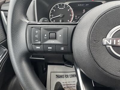 2023 Nissan Rogue SV   - Photo 9 - Schoolcraft, MI 49087