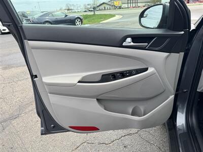 2019 Hyundai TUCSON SE   - Photo 6 - Schoolcraft, MI 49087