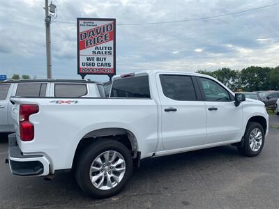2024 Chevrolet Silverado 1500 Custom   - Photo 8 - Schoolcraft, MI 49087