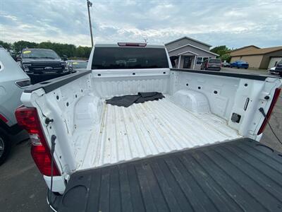 2024 Chevrolet Silverado 1500 Custom   - Photo 20 - Schoolcraft, MI 49087