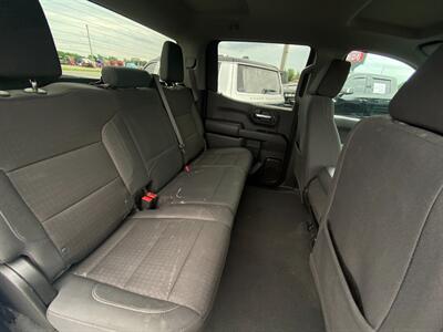 2024 Chevrolet Silverado 1500 Custom   - Photo 18 - Schoolcraft, MI 49087