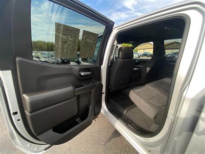 2021 Chevrolet Silverado 1500 LT   - Photo 21 - Schoolcraft, MI 49087