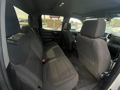 2021 Chevrolet Silverado 1500 LT   - Photo 17 - Schoolcraft, MI 49087