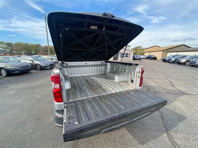2021 Chevrolet Silverado 1500 LT   - Photo 20 - Schoolcraft, MI 49087
