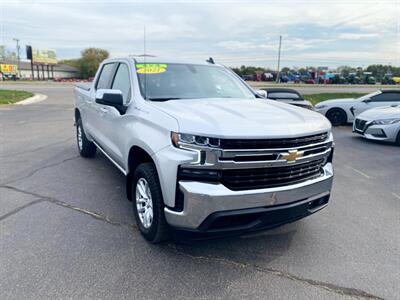 2021 Chevrolet Silverado 1500 LT   - Photo 2 - Schoolcraft, MI 49087