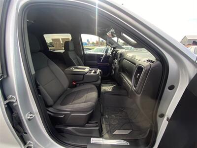 2021 Chevrolet Silverado 1500 LT   - Photo 11 - Schoolcraft, MI 49087