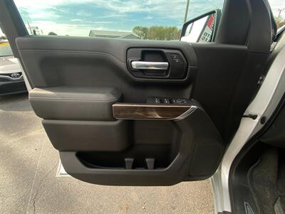 2021 Chevrolet Silverado 1500 LT   - Photo 26 - Schoolcraft, MI 49087