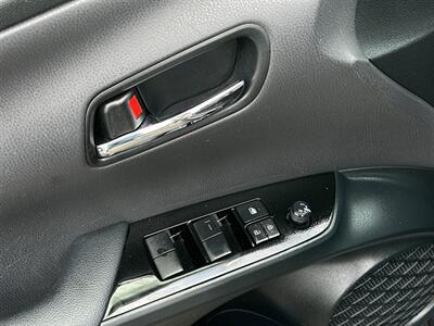 2021 Toyota Prius LE   - Photo 27 - Schoolcraft, MI 49087