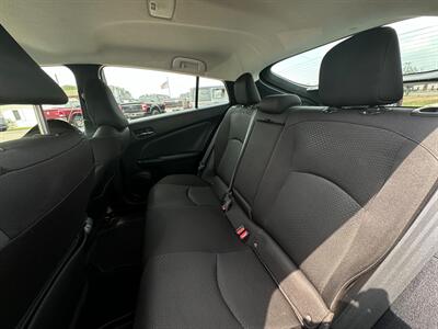 2021 Toyota Prius LE   - Photo 24 - Schoolcraft, MI 49087