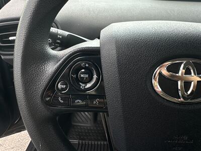 2021 Toyota Prius LE   - Photo 33 - Schoolcraft, MI 49087