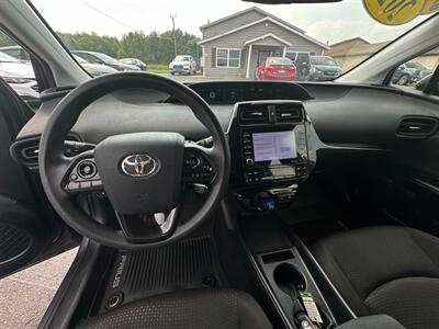 2021 Toyota Prius LE   - Photo 31 - Schoolcraft, MI 49087
