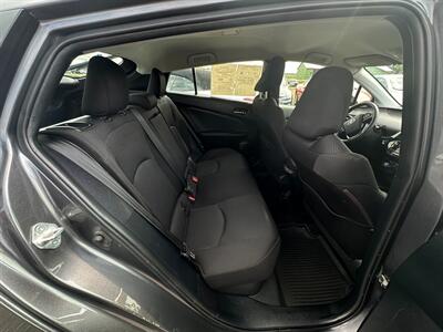 2021 Toyota Prius LE   - Photo 17 - Schoolcraft, MI 49087