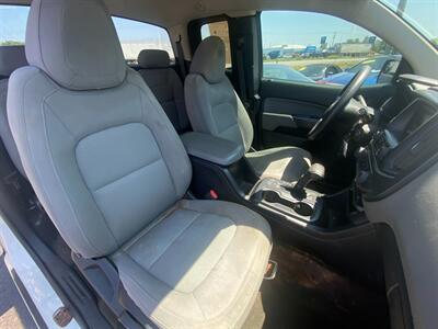 2016 Chevrolet Colorado Work Truck   - Photo 14 - Schoolcraft, MI 49087