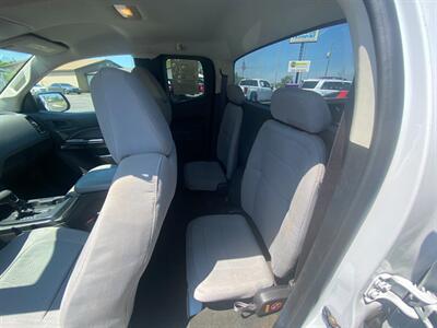 2016 Chevrolet Colorado Work Truck   - Photo 22 - Schoolcraft, MI 49087