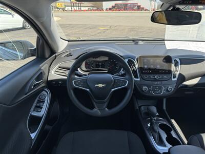 2022 Chevrolet Malibu LS Fleet - Photo 18 - Schoolcraft, MI 49087