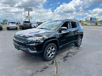2022 Jeep Compass Trailhawk   - Photo 4 - Schoolcraft, MI 49087