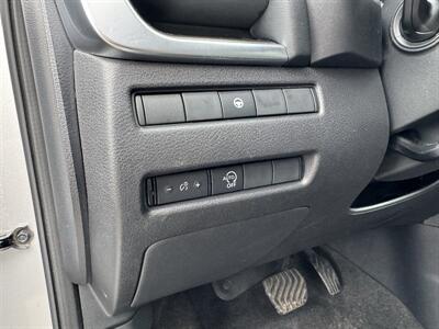 2023 Nissan Rogue SV   - Photo 8 - Schoolcraft, MI 49087