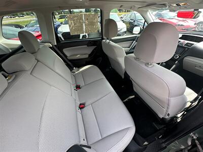 2017 Subaru Forester 2.5i Premium   - Photo 20 - Schoolcraft, MI 49087