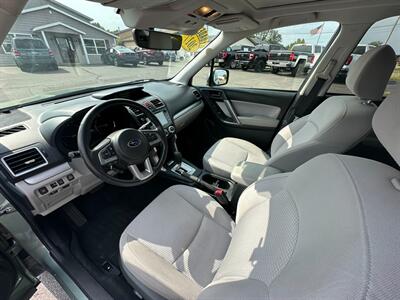 2017 Subaru Forester 2.5i Premium   - Photo 32 - Schoolcraft, MI 49087