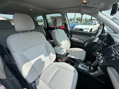 2017 Subaru Forester 2.5i Premium   - Photo 14 - Schoolcraft, MI 49087