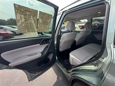 2017 Subaru Forester 2.5i Premium   - Photo 23 - Schoolcraft, MI 49087