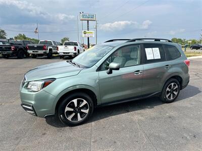 2017 Subaru Forester 2.5i Premium   - Photo 6 - Schoolcraft, MI 49087