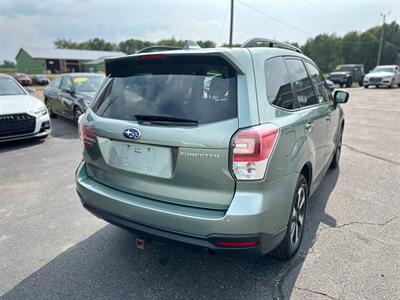 2017 Subaru Forester 2.5i Premium   - Photo 9 - Schoolcraft, MI 49087
