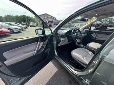 2017 Subaru Forester 2.5i Premium   - Photo 28 - Schoolcraft, MI 49087