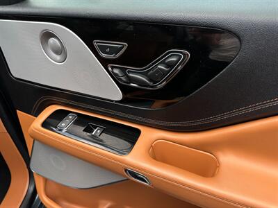 2021 Lincoln Aviator Black Label   - Photo 11 - Schoolcraft, MI 49087