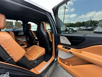 2021 Lincoln Aviator Black Label   - Photo 15 - Schoolcraft, MI 49087
