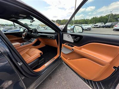 2021 Lincoln Aviator Black Label   - Photo 9 - Schoolcraft, MI 49087