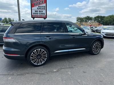 2021 Lincoln Aviator Black Label   - Photo 8 - Schoolcraft, MI 49087