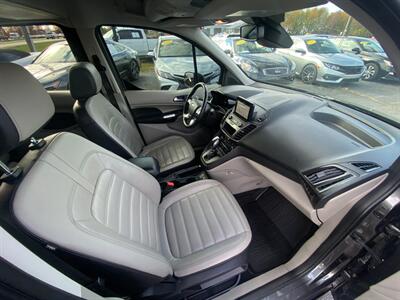 2020 Ford Transit Connect XLT   - Photo 14 - Schoolcraft, MI 49087