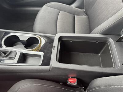 2024 Nissan Altima 2.5 SV   - Photo 16 - Schoolcraft, MI 49087