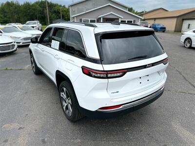 2022 Jeep Grand Cherokee 4xe   - Photo 7 - Schoolcraft, MI 49087