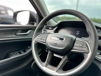 2022 Jeep Grand Cherokee 4xe   - Photo 12 - Schoolcraft, MI 49087