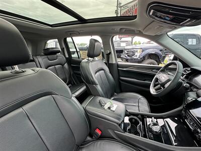 2022 Jeep Grand Cherokee 4xe   - Photo 10 - Schoolcraft, MI 49087