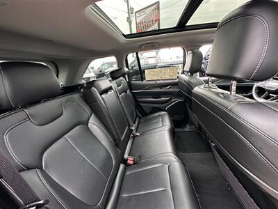 2022 Jeep Grand Cherokee 4xe   - Photo 16 - Schoolcraft, MI 49087